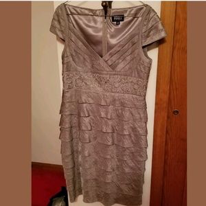 NWOT Adrianna Papell formal dress (10)